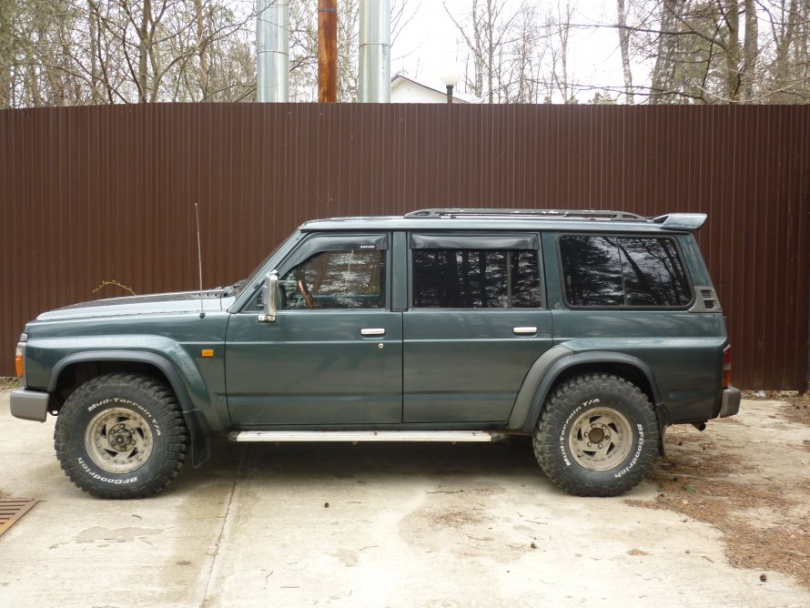 Nissan Patrol y60