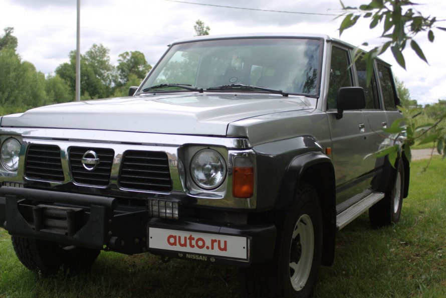 Nissan Patrol gr y60 1988