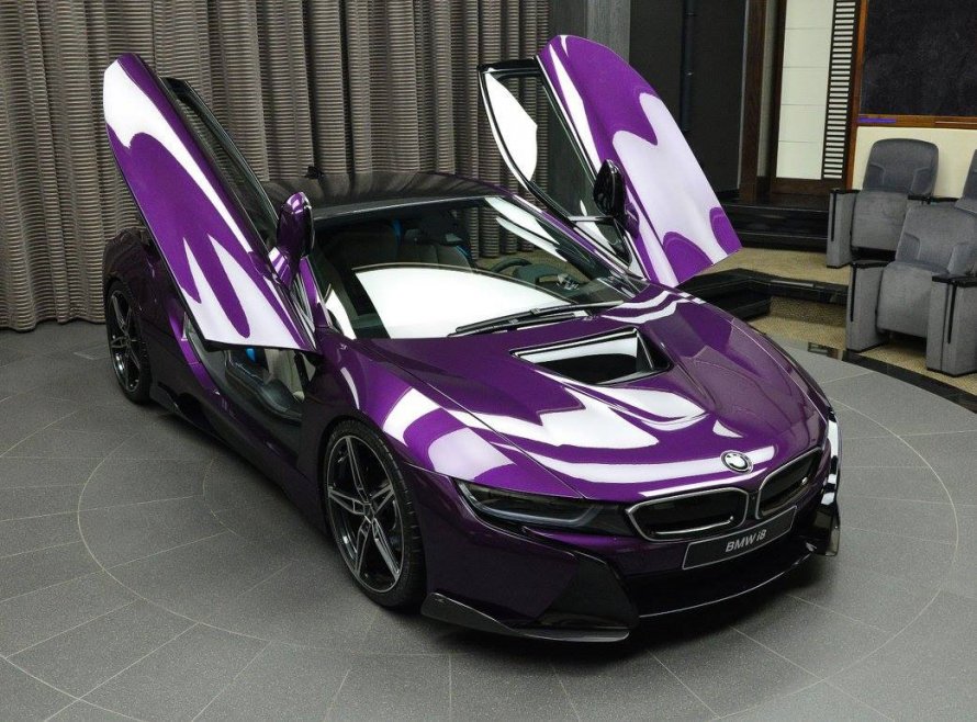 BMW i8 Violet