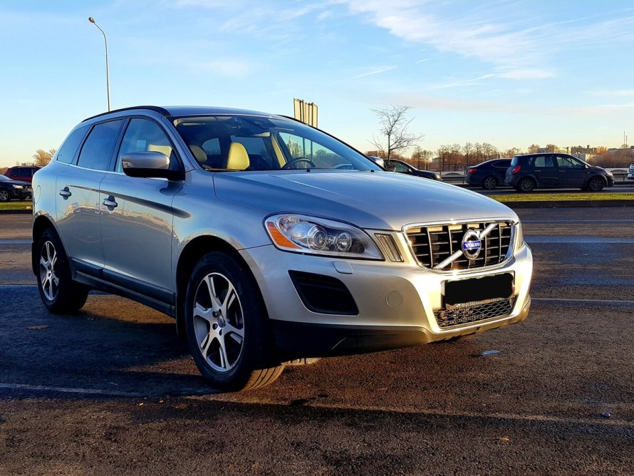 Паркетник Вольво xc60