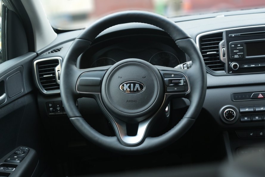 Kia Sportage 2016 года салон