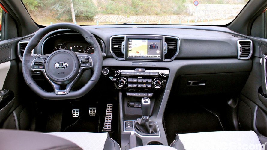 Kia Sportage 2017 салон