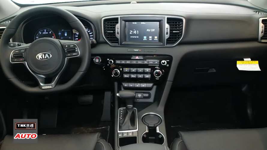 Kia Sportage 2017 салон