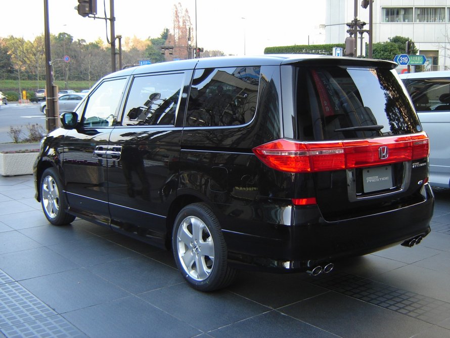 Honda Elysion 2012