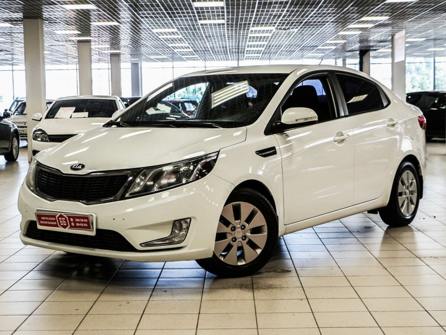 Kia Rio 2016 Premium руль