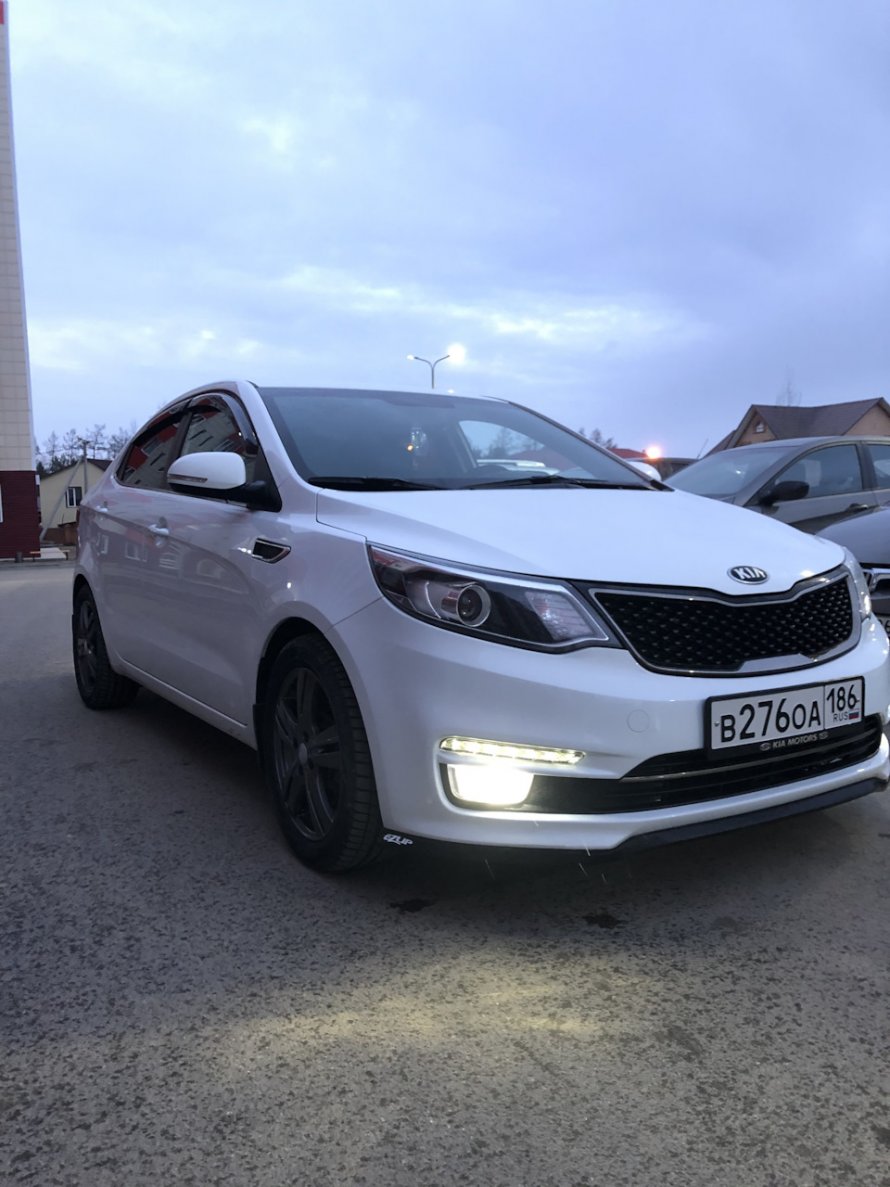 Kia Rio Premium