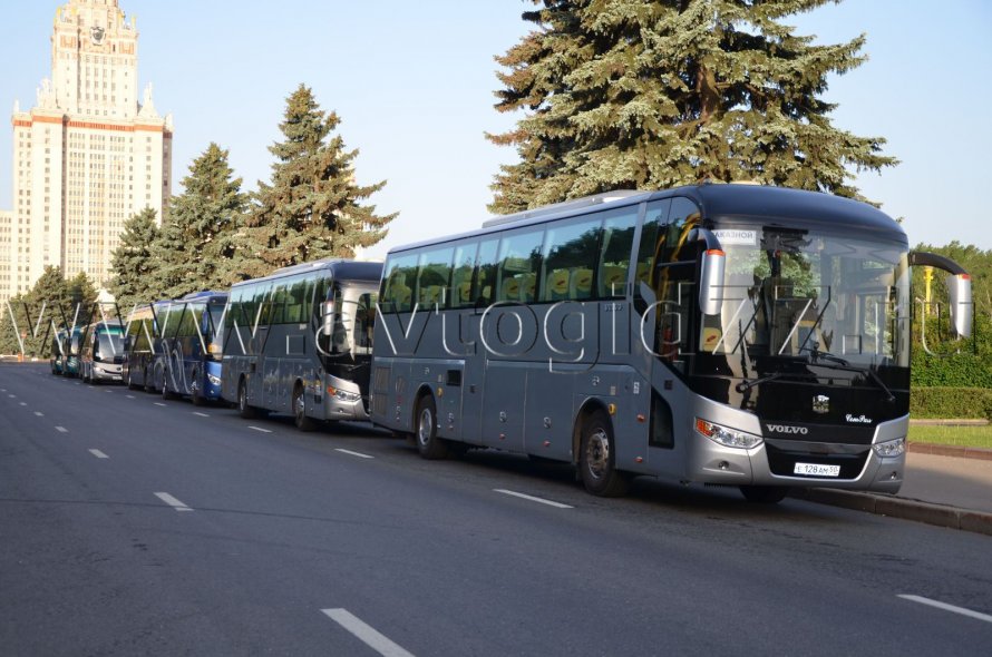 Большие автобусы в Москве