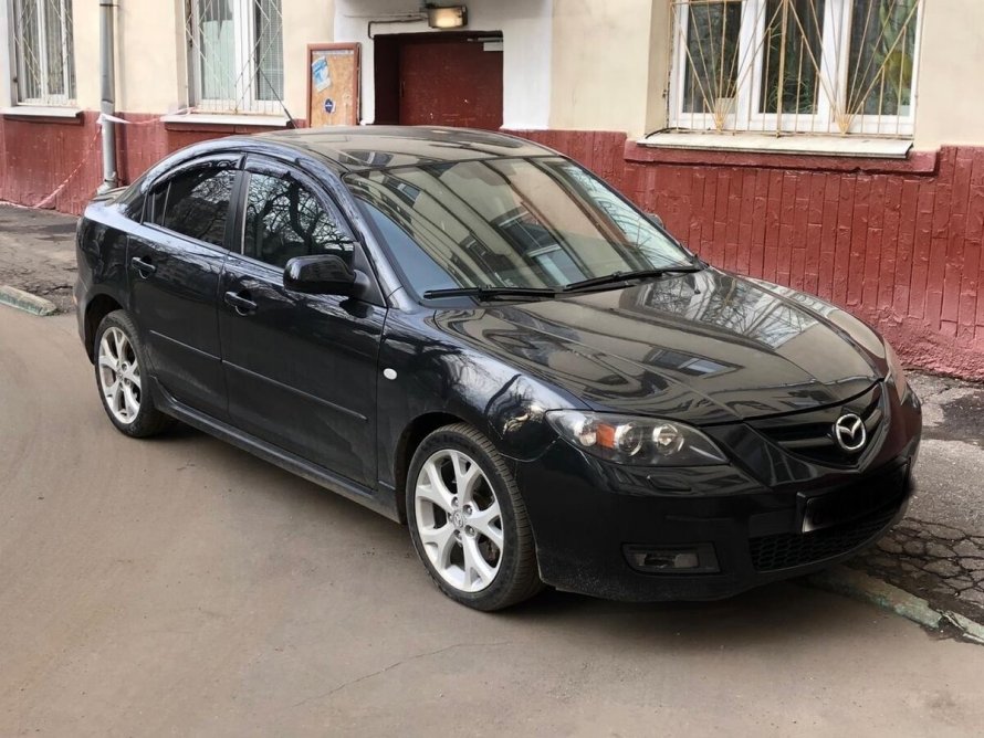 Мазда 3 BK седан черный