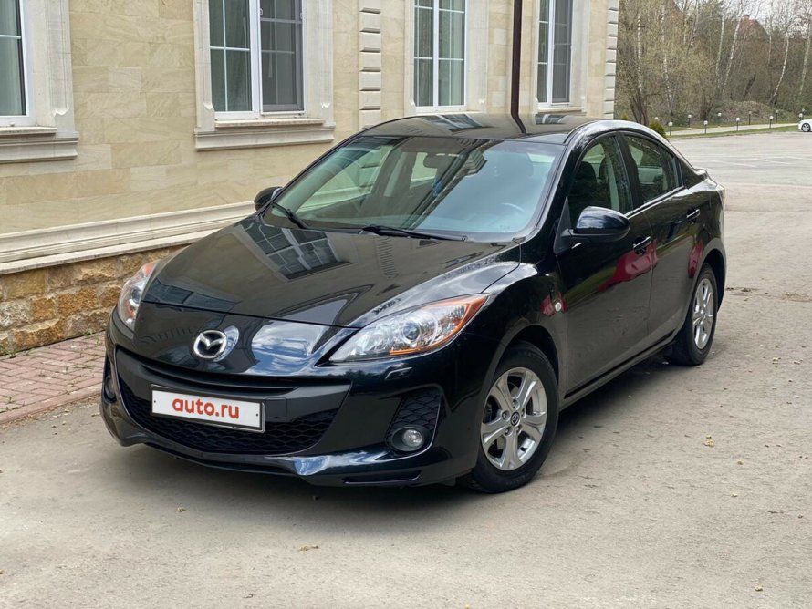 Mazda 3 хэтчбек черная