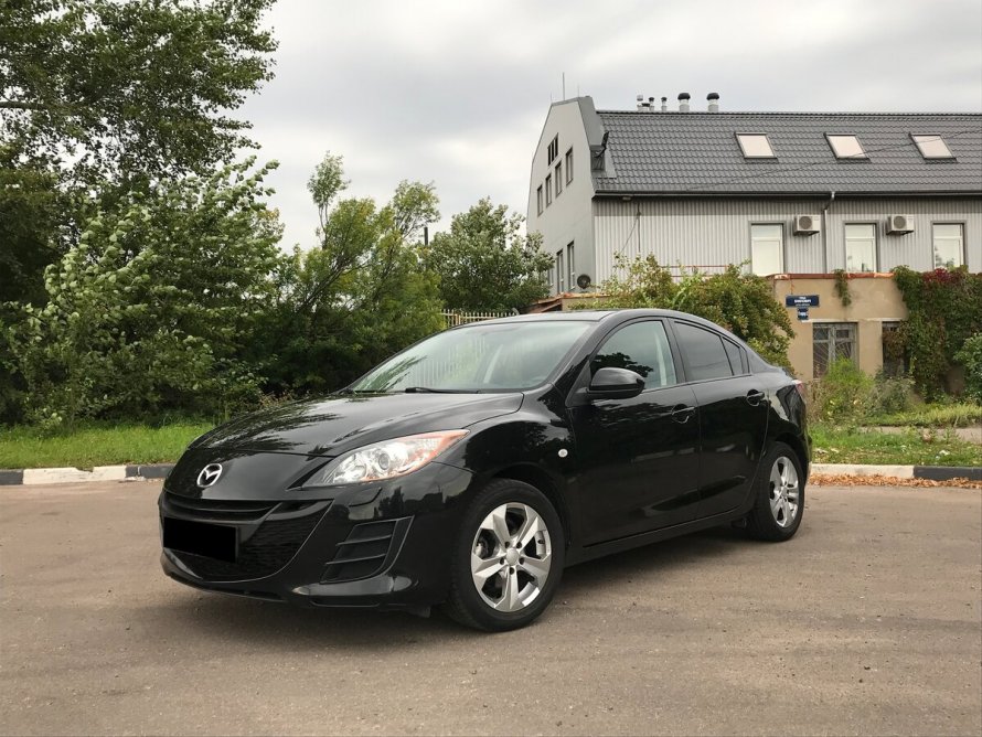 Mazda 3 2011 седан черный