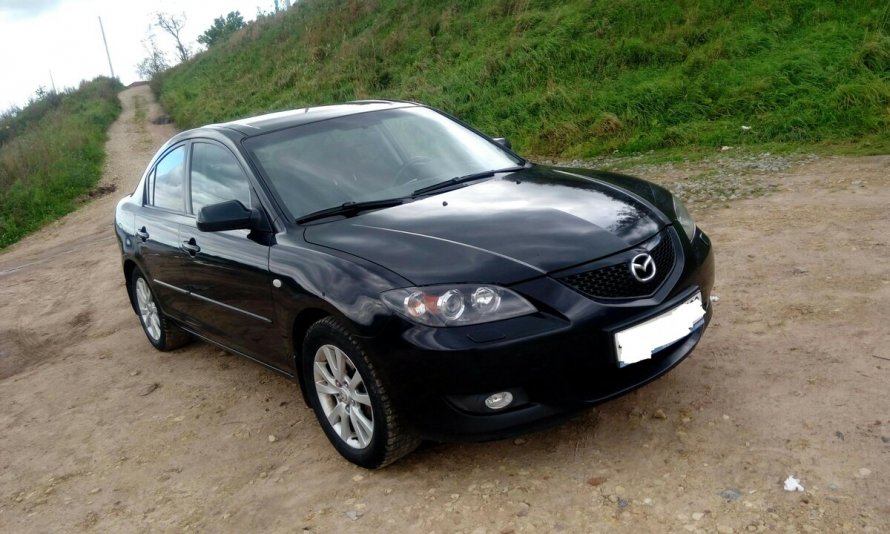 Mazda 3 BL черная седан
