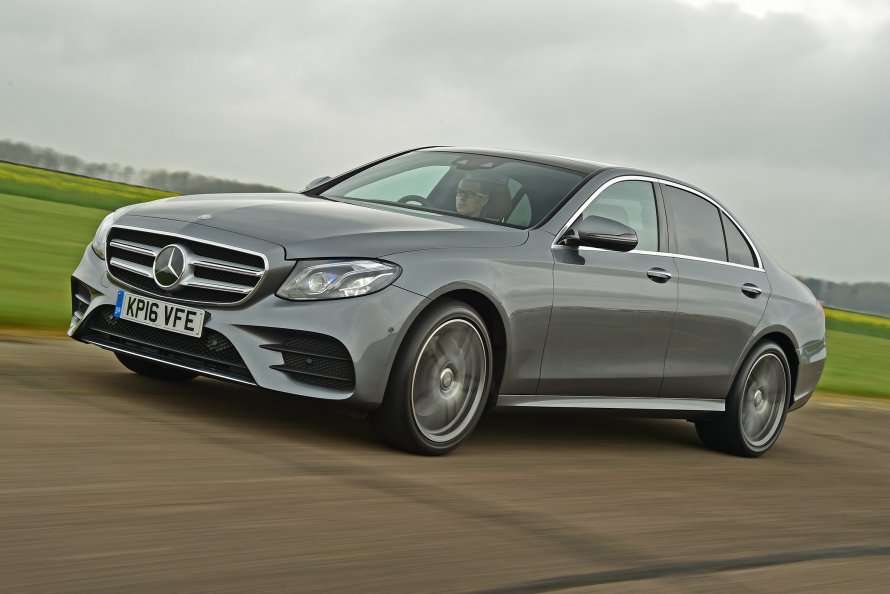 Mercedes Benz e220d AMG