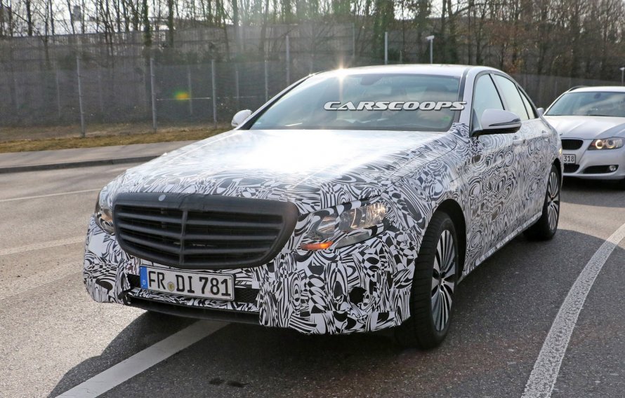 Mercedes Benz e class 2018 камуфляж