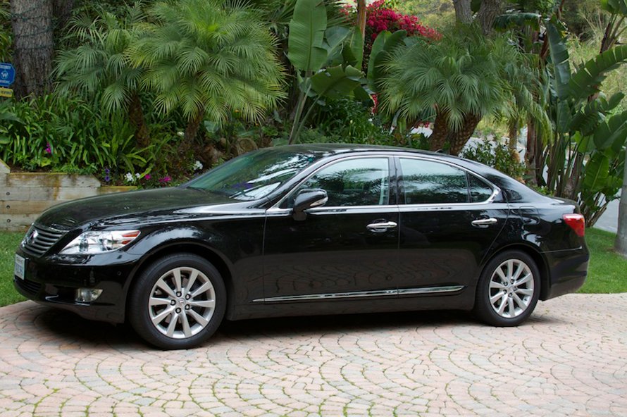 Lexus 460l