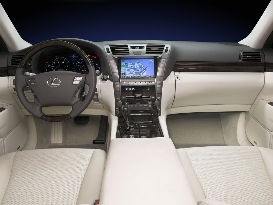 Lexus лс 460 Interior