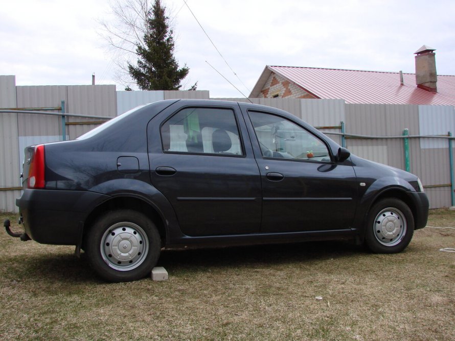 Рено Логан 2009