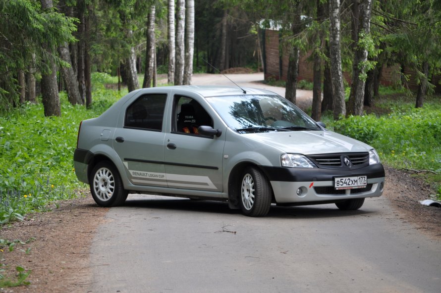 Рено Логан 1