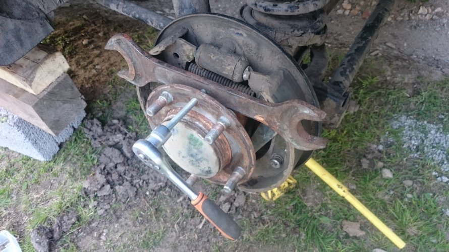 Задняя полуось Нива Шевроле