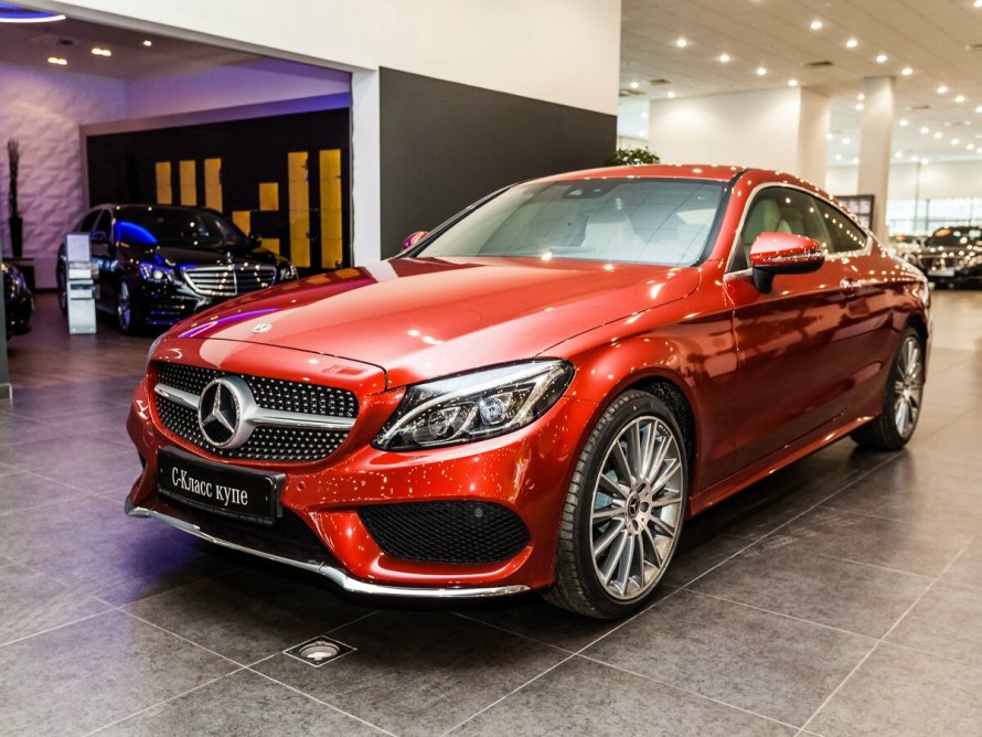 Mercedes Benz CLA