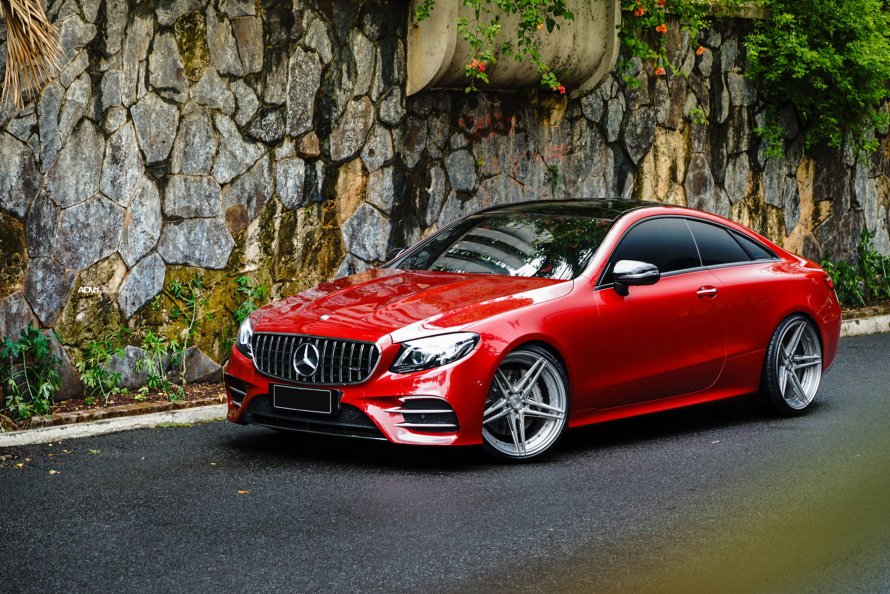 Mercedes е класс 2021 купе красный