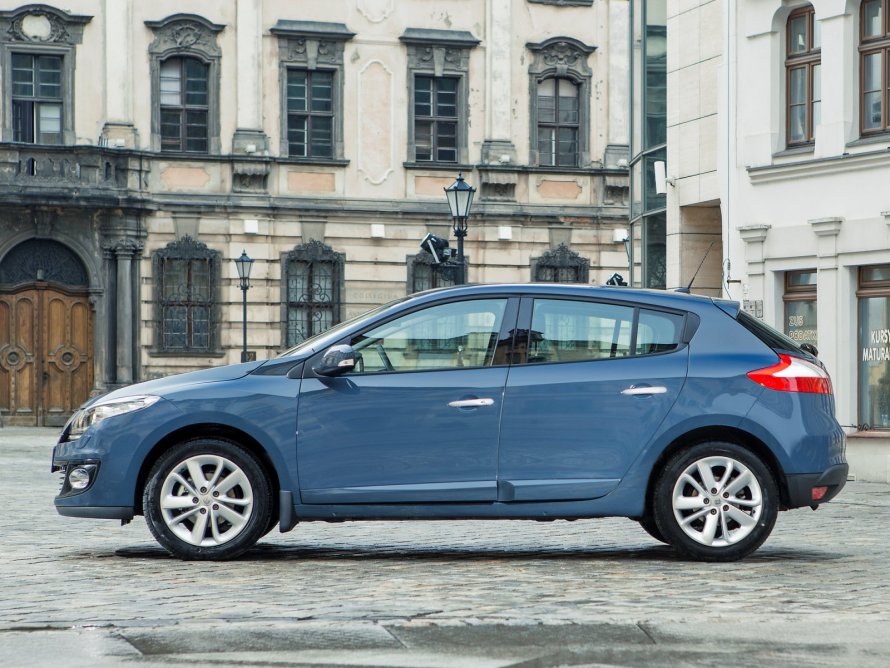 Renault Megane 3 2012 хэтчбек