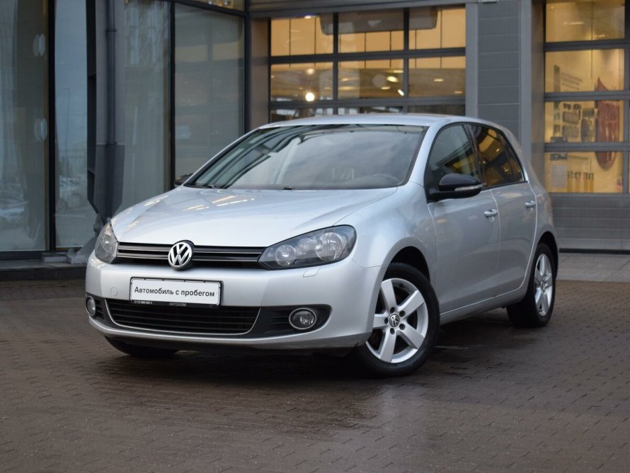 Volkswagen Golf 6 хэтчбек 2012