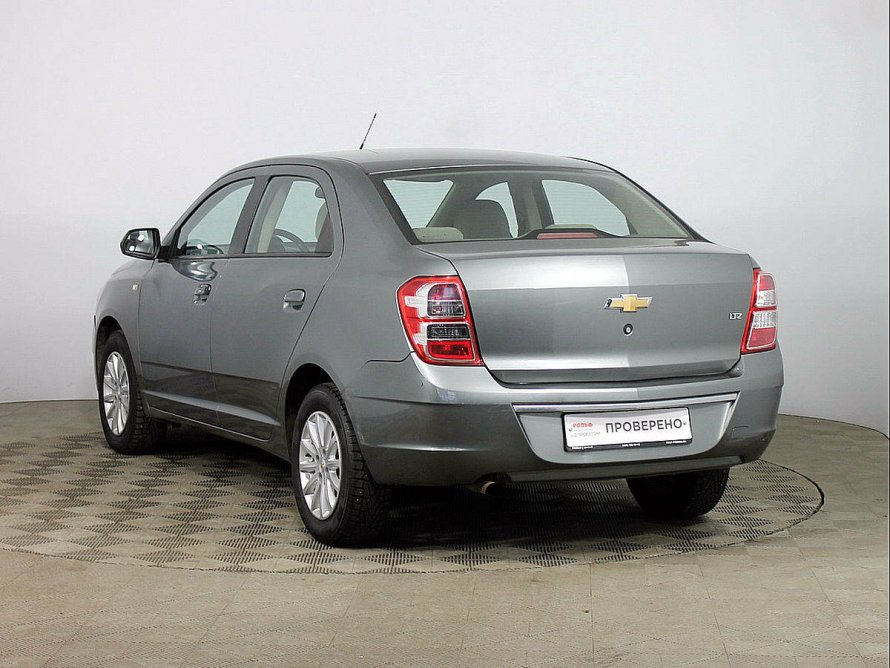 Chevrolet Cobalt (2011)