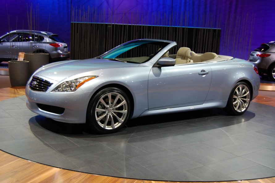 Infiniti Hardtop Convertible