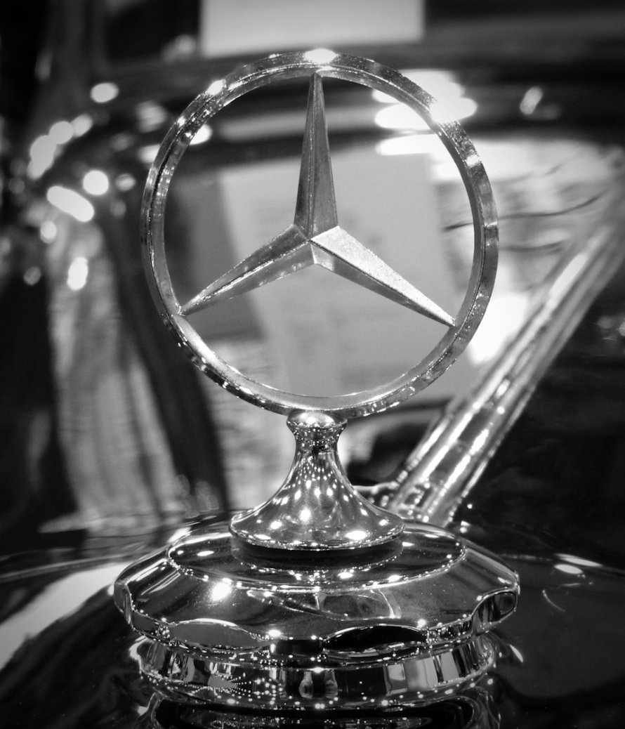 Мерседес Emblem