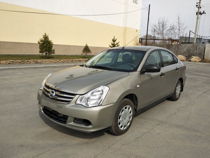 Ниссан Almera 2014