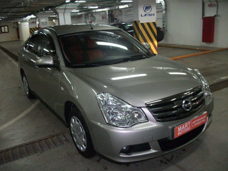 Nissan Almera металлик