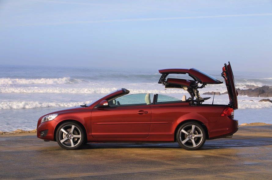 Volvo кабриолет с70