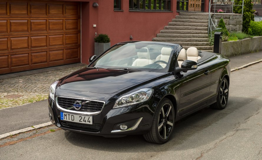 Volvo кабриолет с70
