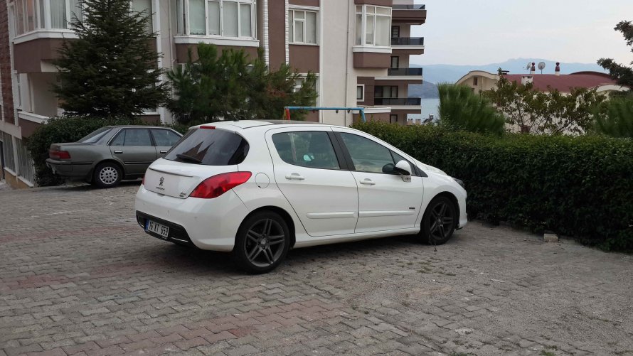 Peugeot 308 2011-2015 Рестайлинг