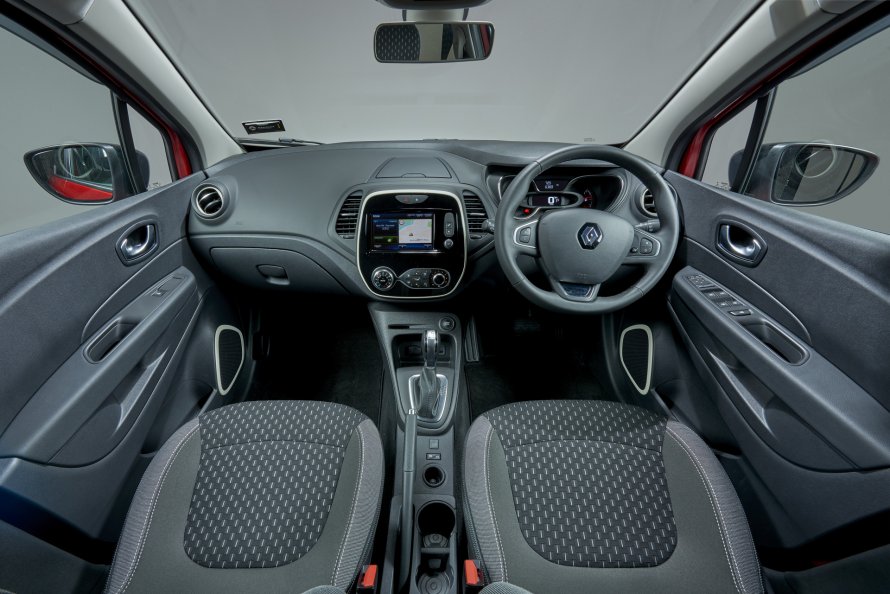 Renault Captur 2020 приборная панель
