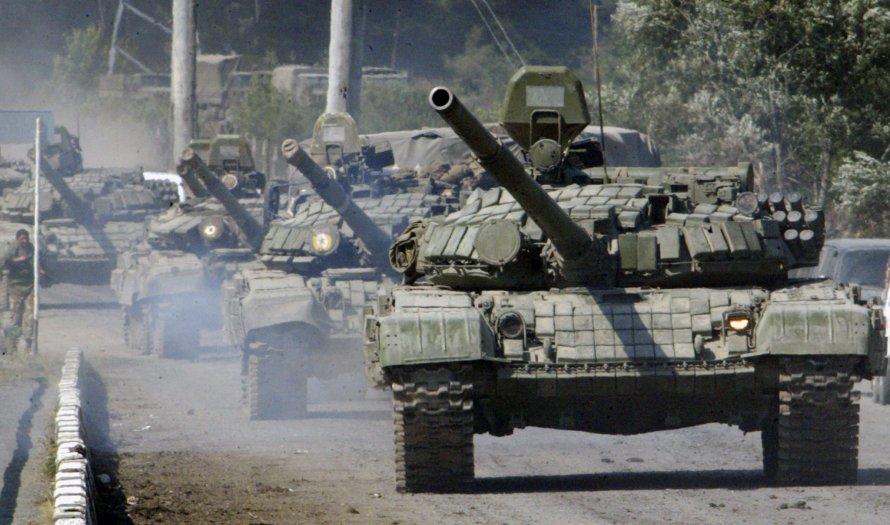 Колонна танков РФ