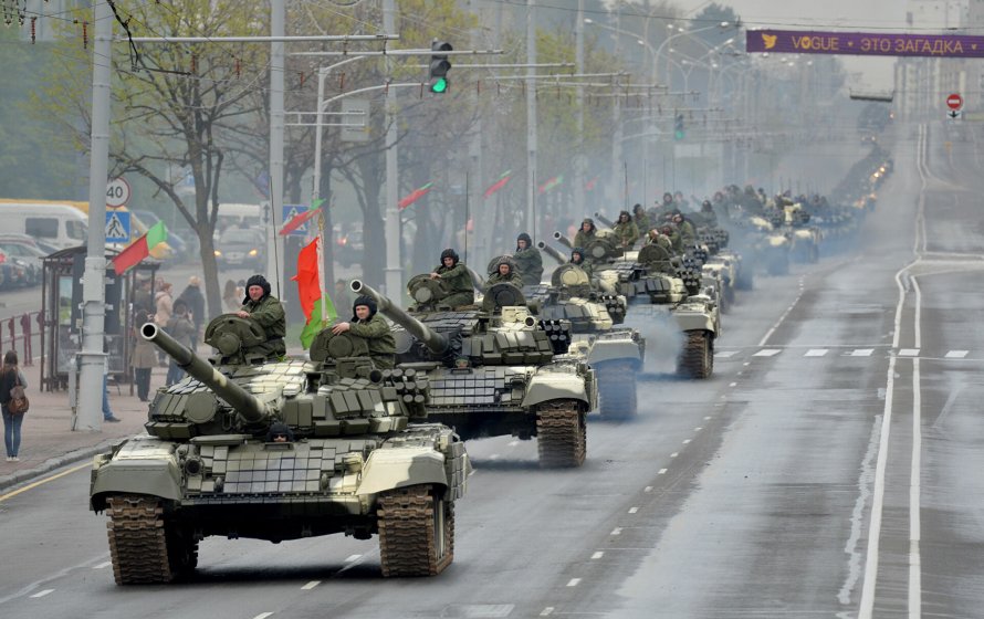 Танки т72 колонна