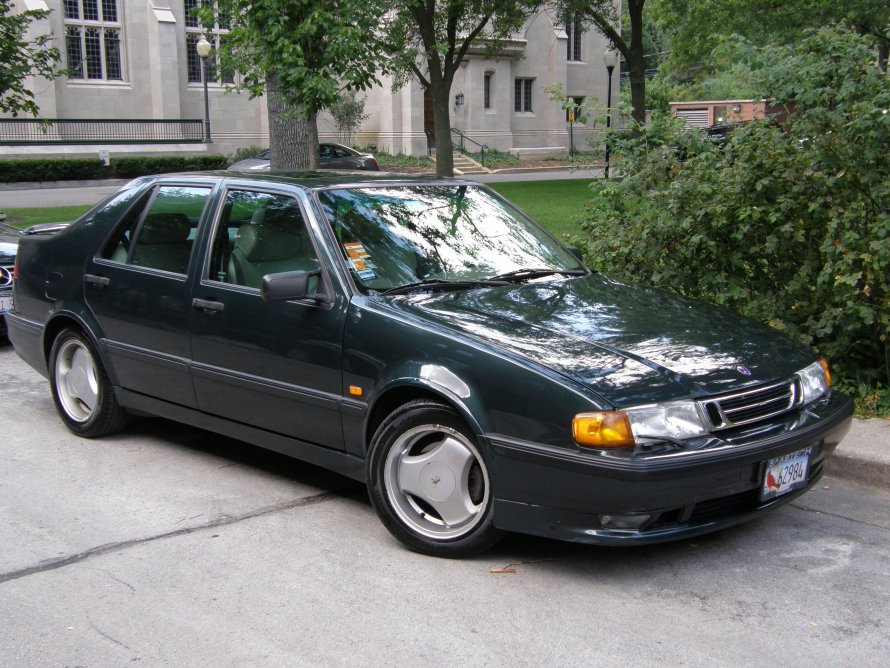 Saab 9000 Aero седан