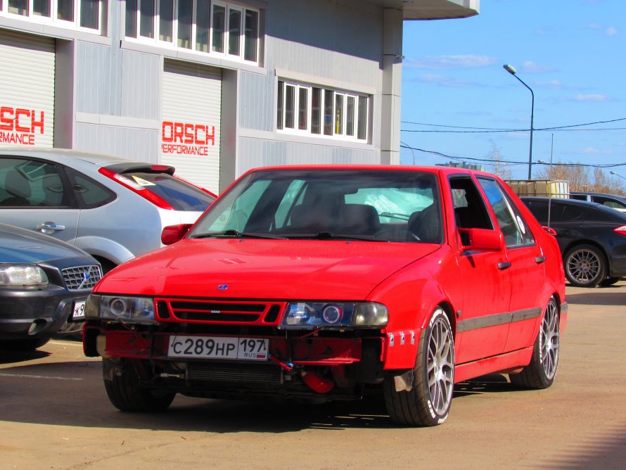 Saab 9000 AERORED