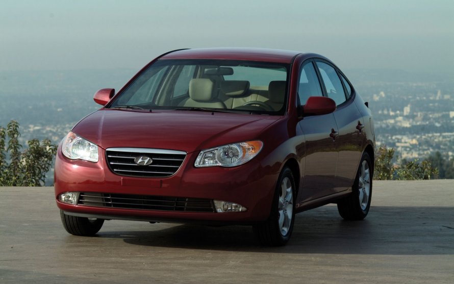 Hyundai Elantra IV (HD) 1.6 MT (122 Л.С.)