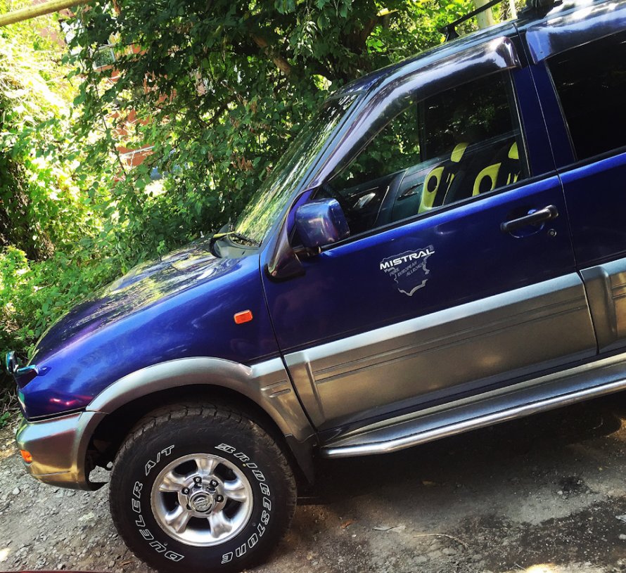 Nissan Mistral 1997