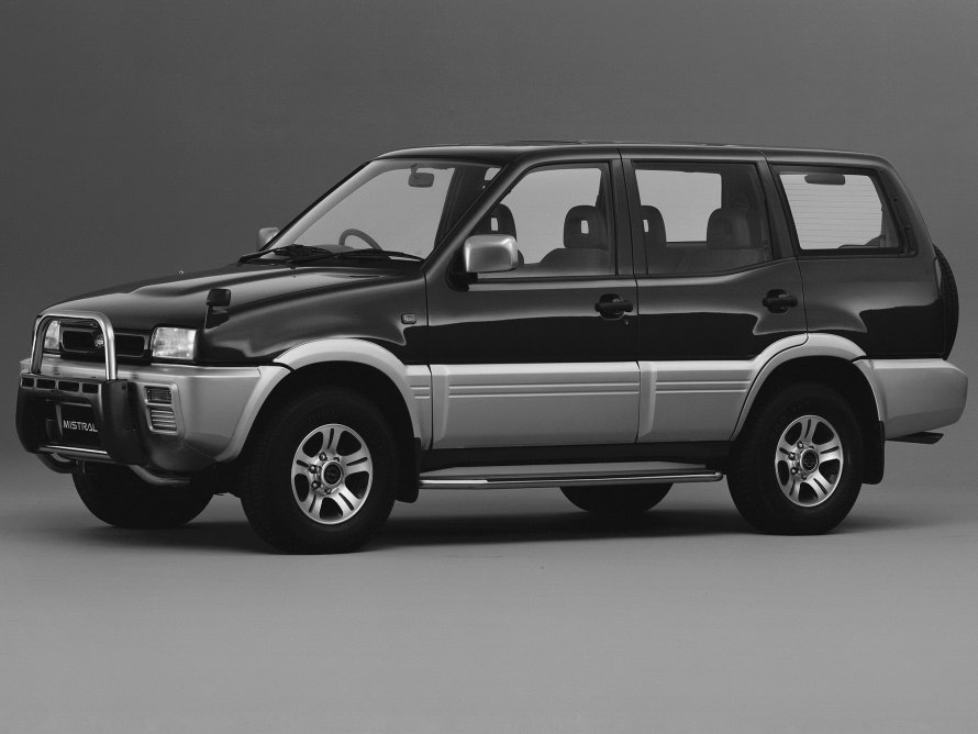 Nissan Mistral 1994