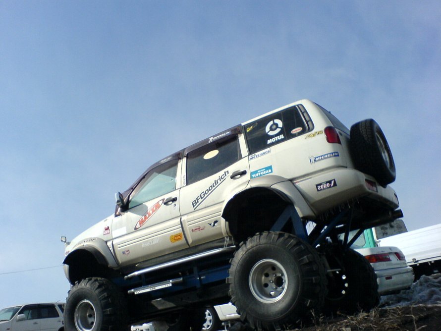 Ниссан Мистраль дизель 2.7