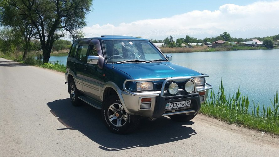 Ниссан Мистраль дизель 2.7