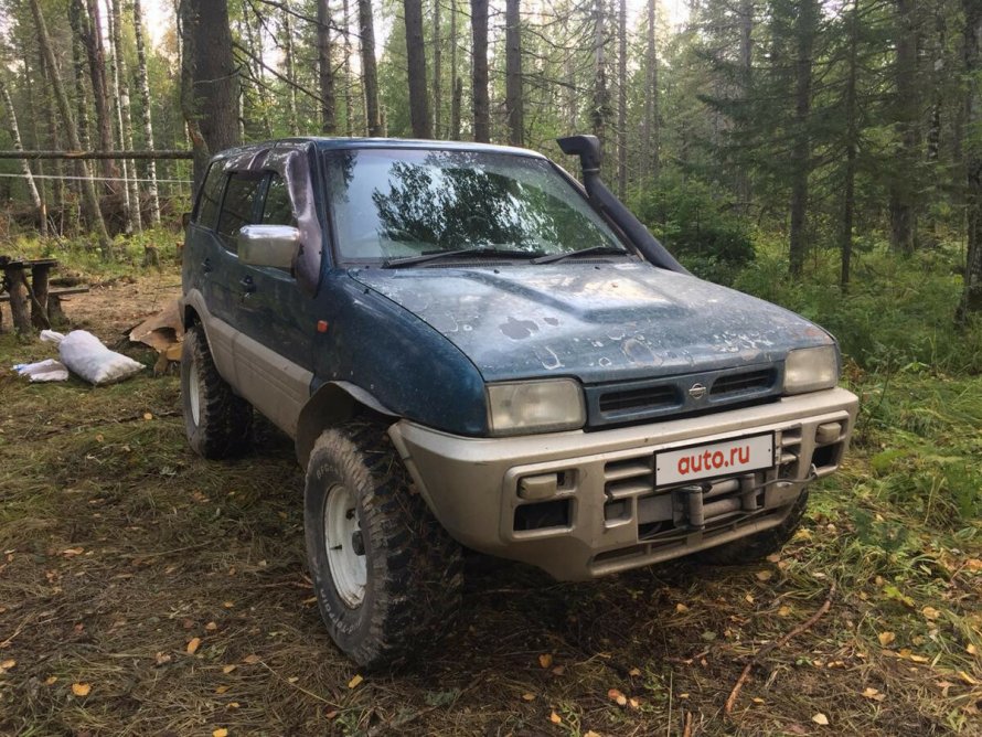 Ниссан Мистраль 1996