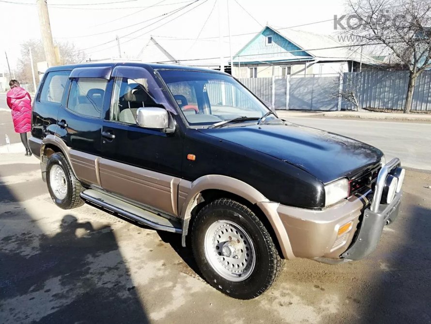 Nissan Mistral 1997