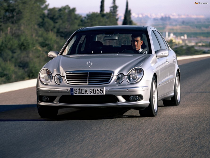 Mercedes Benz w211 белый