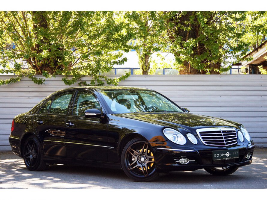 Mercedes Benz e350 w211