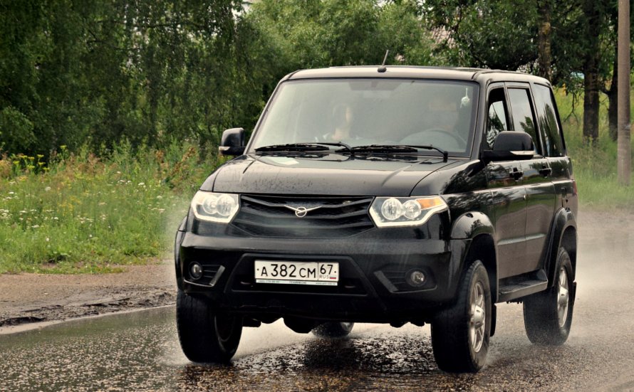 УАЗ-3163 «Patriot»