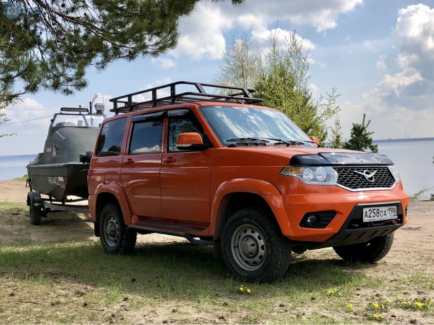 УАЗ-3163 «Patriot»